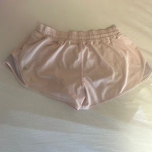 Hotty hot low rise lined shorts 2.5 inseam